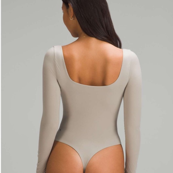 NWT!! Lululemon Wundermost Ultra-Soft Nulu Square-Neck Long-Sleeve Bodysuit M - Picture 2 of 8